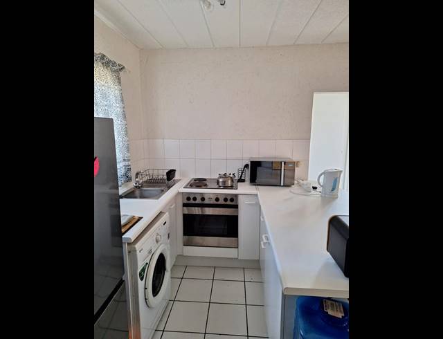 1 BEDROOM PROPERTY TO RENT IN BRYANSTON